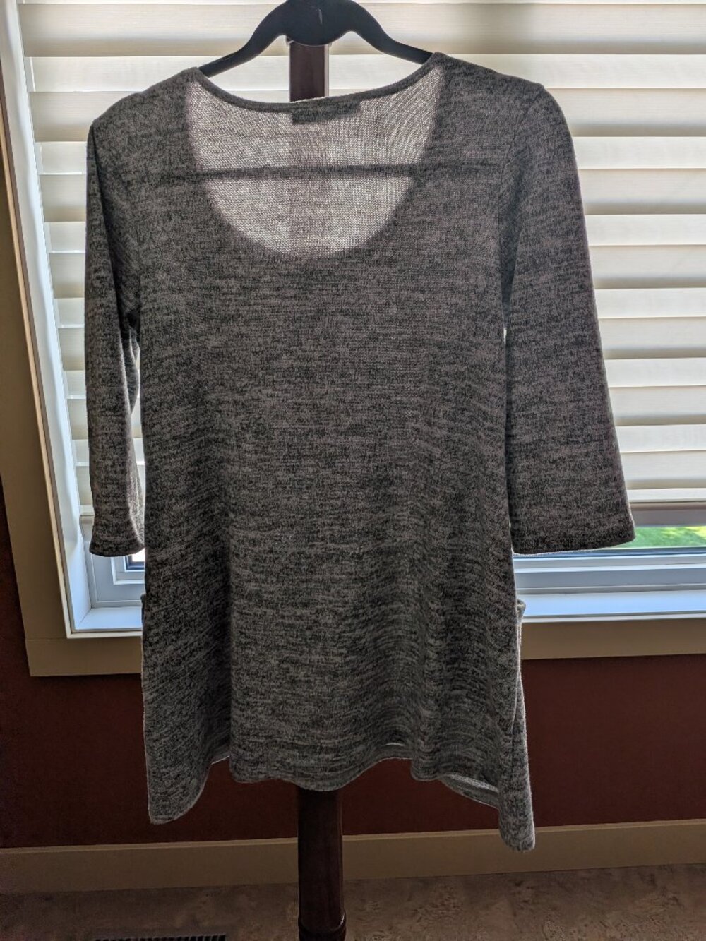 Julia Divian Heather Grey Tunic Top with Pockets Made in Canada
